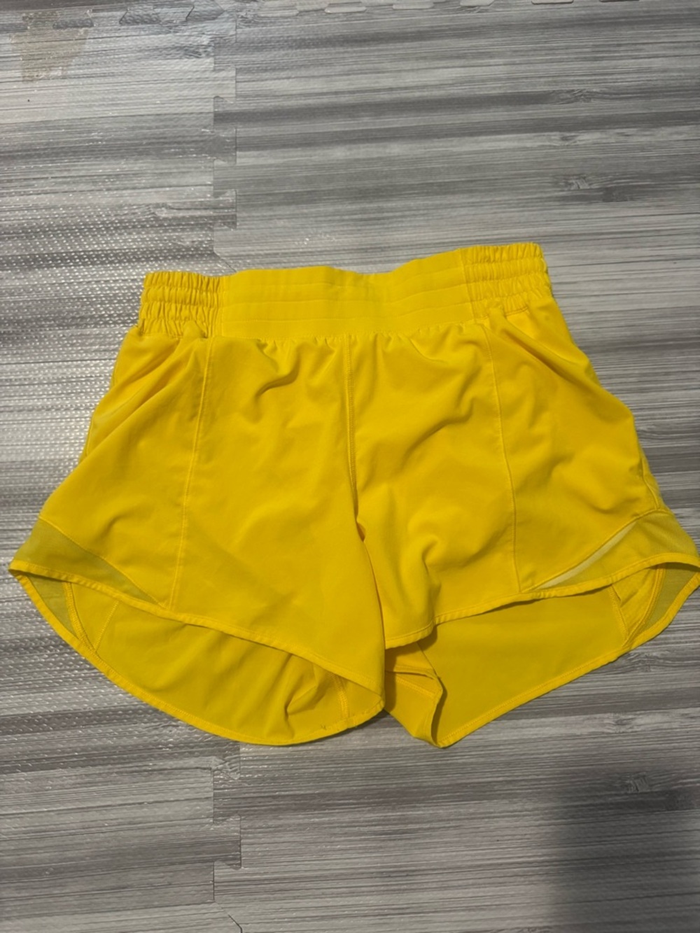 Lululemon Hotty Hot High Rise 4” Women's Shorts